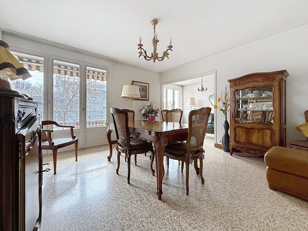 Victor Hugo Danton Type 4 de 88 m² avec cave et garage