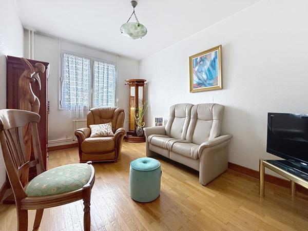 Victor Hugo Danton Type 4 de 88 m² avec cave et garage