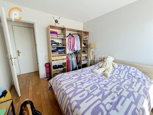 Vente
                Appartement63 m² - 3 Pièces -
                    PARIS (75013)