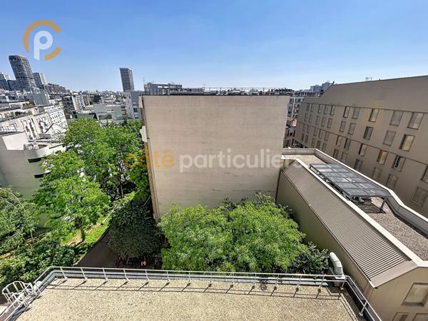 Vente
                Appartement63 m² - 3 Pièces -
                    PARIS (75013)