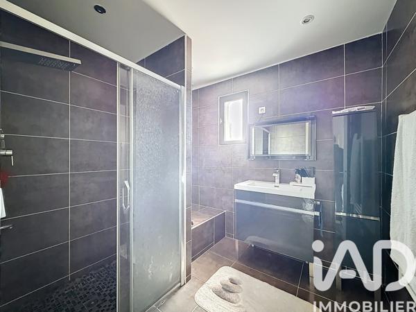 Maison à vendre 7 pièces 121 m² Béziers