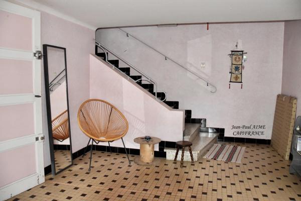 À VENDRE - Maison de ville T4 avec cour intérieure et dépendances – Bourg-Saint-Andéol (07700)