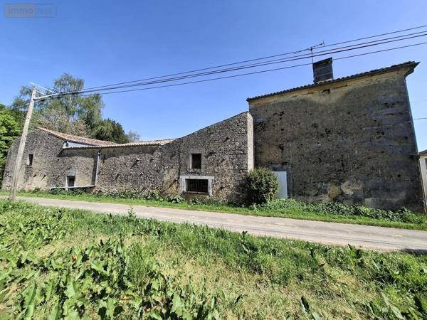 Maison à vendre à Brizambourg en Charente-Maritime (17770), ref : 17111-730