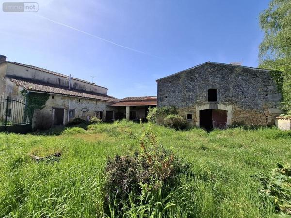 Maison à vendre à Brizambourg en Charente-Maritime (17770), ref : 17111-730