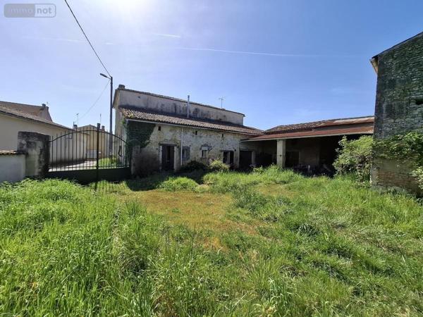 Maison à vendre à Brizambourg en Charente-Maritime (17770), ref : 17111-730
