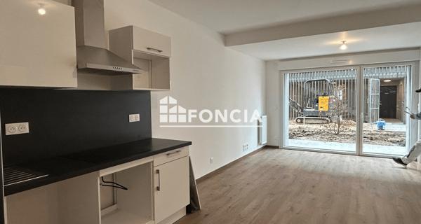 Location Appartement 2 pièces 46.3 m² - Saint-nazaire 44600