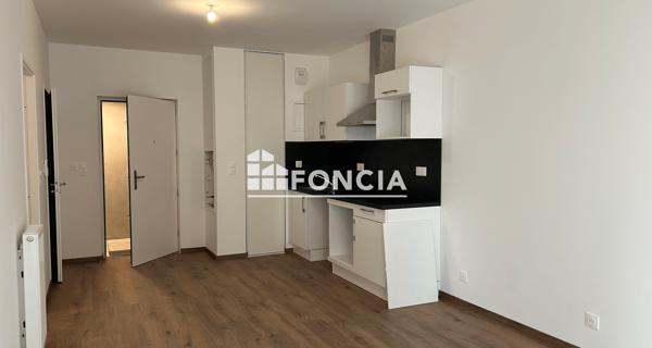 Location Appartement 2 pièces 46.3 m² - Saint-nazaire 44600