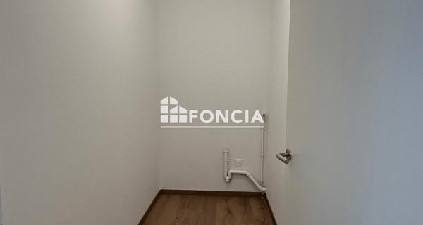 Location Appartement 2 pièces 46.3 m² - Saint-nazaire 44600