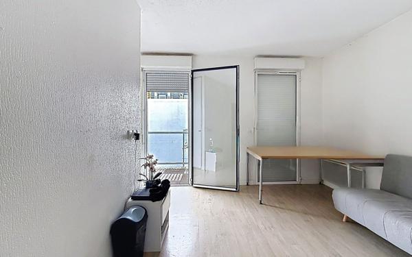 Appartement à vendre    1 pièce • 19,88 m2 La Rochelle