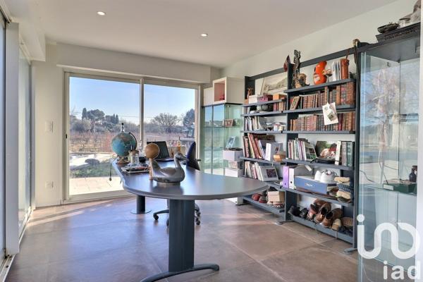 Maison 11 pièces de 333 m² à Cotignac (83570)