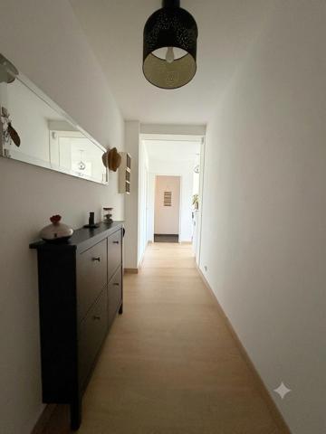Appartement
         3 pièces
        - 89 m² Exclusivité 289 000 € *