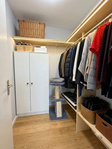 Appartement
         3 pièces
        - 89 m² Exclusivité 289 000 € *