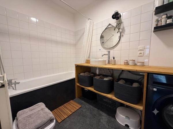Appartement
         3 pièces
        - 89 m² Exclusivité 289 000 € *