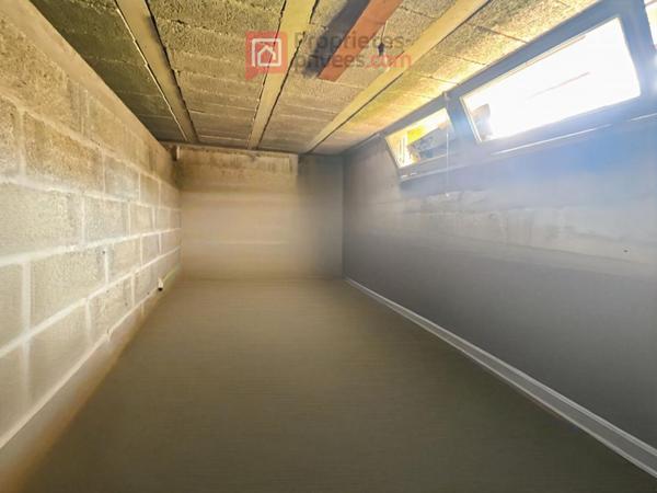 Appartement Chateaubriant T4 pièce(s) 76 m2, 3 chambres, cave et parking