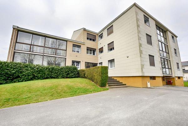 Appartement Chateaubriant T4 pièce(s) 76 m2, 3 chambres, cave et parking