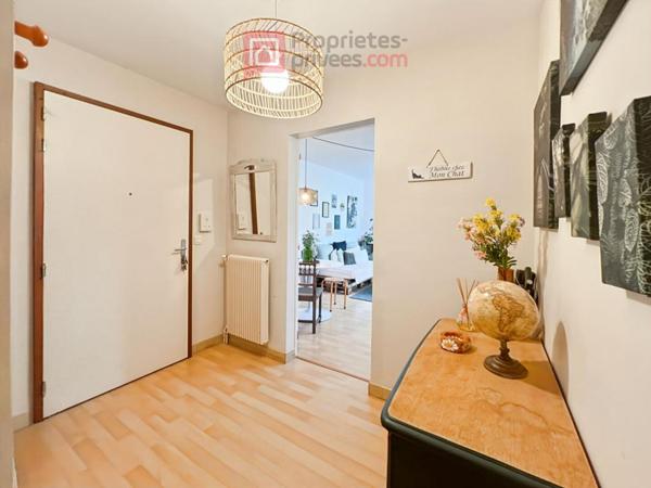 Appartement Chateaubriant T4 pièce(s) 76 m2, 3 chambres, cave et parking