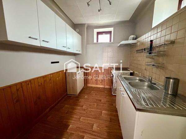 Maison de ville de 96 m² avec dépendance