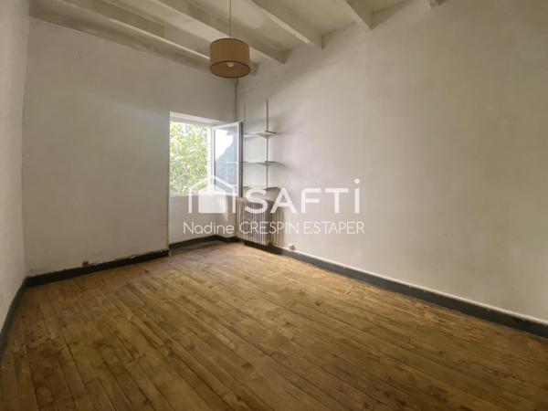 Coup de coeur pour ce T3 de caractère en centre-bourg – Loué, avec jardin et garage