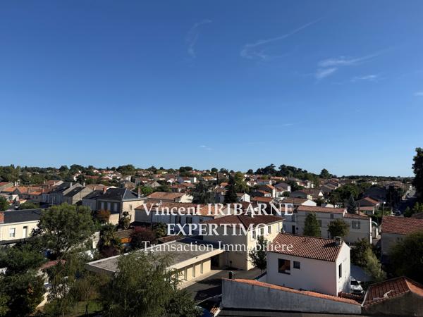 Appartement T2 avec Ascenseur et Garage