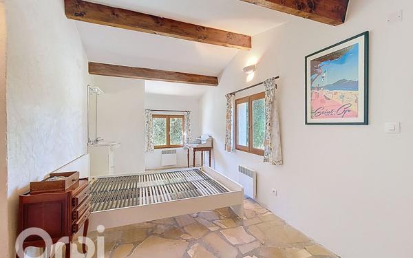 Maison à vendre    4 pièces •  Le Beausset