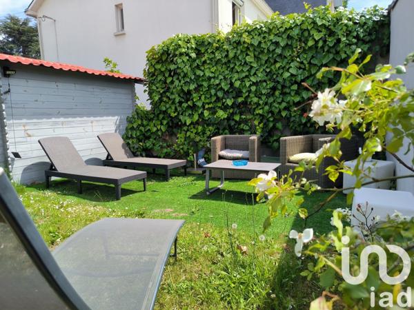 House for sale 4 rooms 88 m² Bouguenais