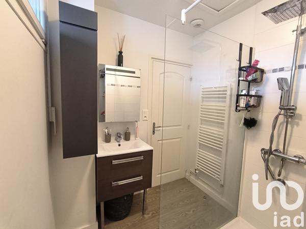 House for sale 4 rooms 88 m² Bouguenais