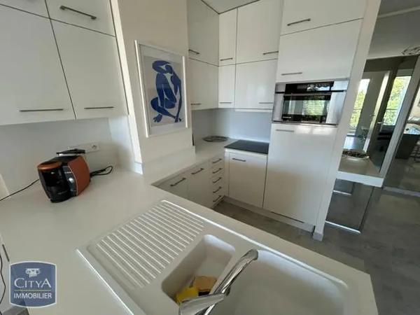 Appartement à louer 3 pièces 70.08m² Cannes (06400)