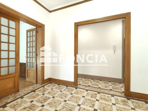 Location Appartement 3 pièces 102.85 m² - 2 RUE PAUL DOUMER Aix Les Bains 73100