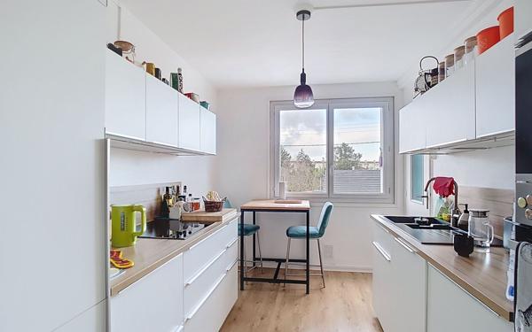 Appartement à vendre    3 pièces • 69 m2 Nantes