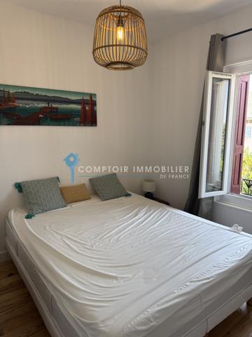 Maison
                                                                                                                                                                                                                                                                                                                        7 pièce(s)                                                                                                                                                                                                          5 chambre(s)                                                                                                                                                                                                          117  m²