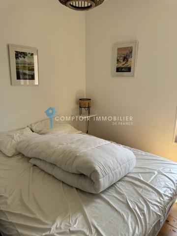 Maison
                                                                                                                                                                                                                                                                                                                        7 pièce(s)                                                                                                                                                                                                          5 chambre(s)                                                                                                                                                                                                          117  m²