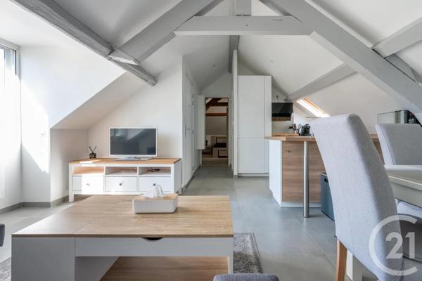 Appartement F2 à vendre  2 pièces - 23,02 m 2   ST MAUR DES FOSSES  - 94