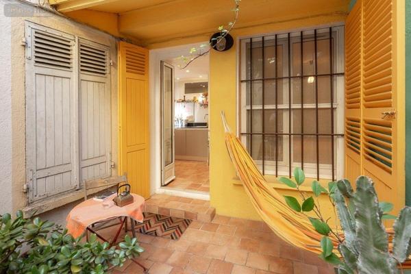 Appartement à vendre à Marseille 2e Arrondissement dans les Bouches-du-Rhône (13002), ref : 10521/35   
Les Accoules