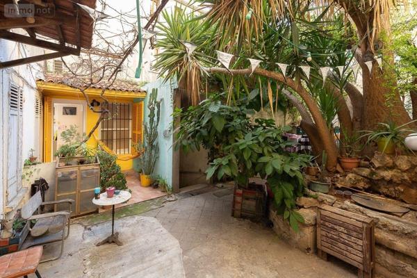 Appartement à vendre à Marseille 2e Arrondissement dans les Bouches-du-Rhône (13002), ref : 10521/35   
Les Accoules