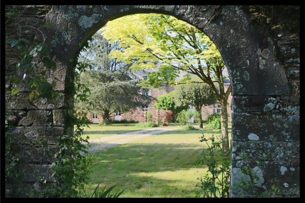Château de caractère de 530 m² sur  un parc de 1,3 hectare