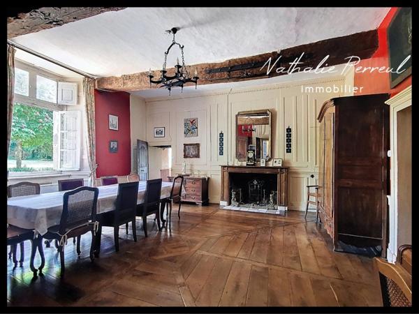Château de caractère de 530 m² sur  un parc de 1,3 hectare