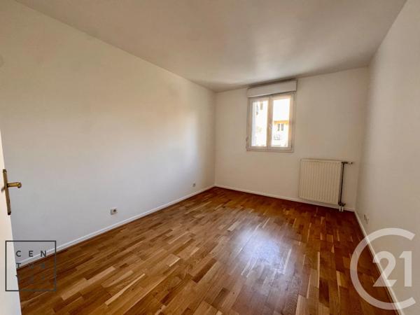 Appartement à vendre  4 pièces - 75,30 m 2   MONTEVRAIN  - 77