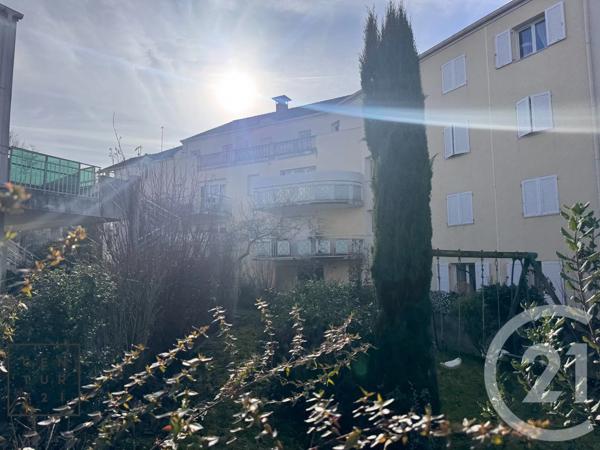 Appartement à vendre  4 pièces - 75,30 m 2   MONTEVRAIN  - 77