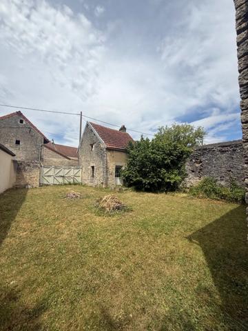 Maison à vendre 5 pièces proche de MONTBARD (21)