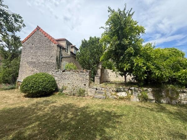 Maison à vendre 5 pièces proche de MONTBARD (21)