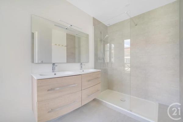 Appartement F3 à vendre  3 pièces - 77,55 m 2   CLAMART  - 92