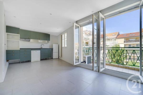Appartement F3 à vendre  3 pièces - 77,55 m 2   CLAMART  - 92