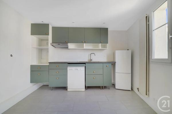 Appartement F3 à vendre  3 pièces - 77,55 m 2   CLAMART  - 92