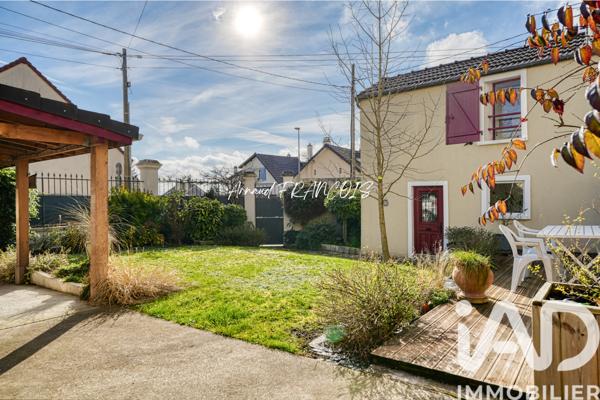 Maison à vendre 8 pièces 189,52 m² Chanteloup-les-Vignes