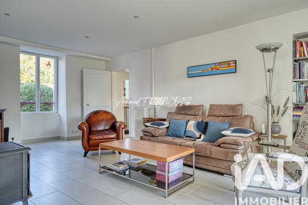 Maison à vendre 8 pièces 189,52 m² Chanteloup-les-Vignes