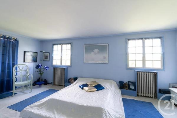 Maison à vendre  7 pièces - 231 m 2   MONTGERON  - 91