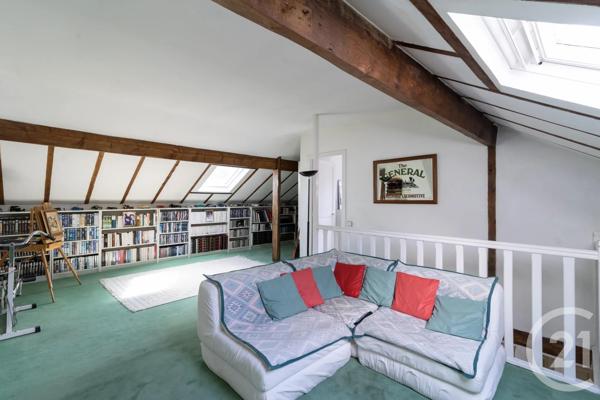Maison à vendre  7 pièces - 231 m 2   MONTGERON  - 91