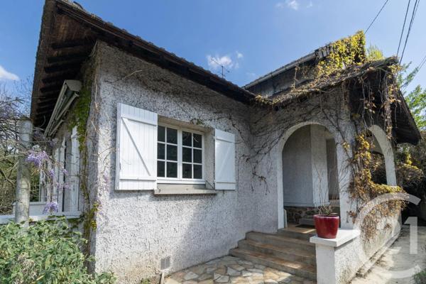 Maison à vendre  7 pièces - 231 m 2   MONTGERON  - 91