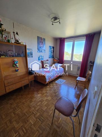 SPACIEUX T5 AU DERNIER ÉTAGE AVEC VUE PANORAMIQUE