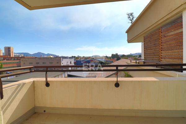 Appartement à vendre Marseille 13010 4 pièces  92m2 lumineux sans travaux  terrasse parkings  rangements